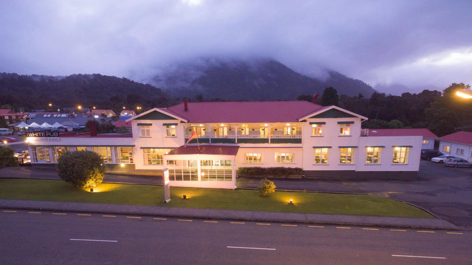 Heartland Hotel Fox Glacier Exterior foto